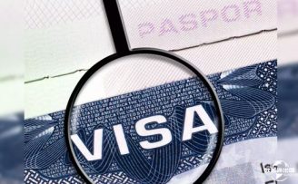 移民科普|绿卡还是护照？如何根据自身需求选择？
